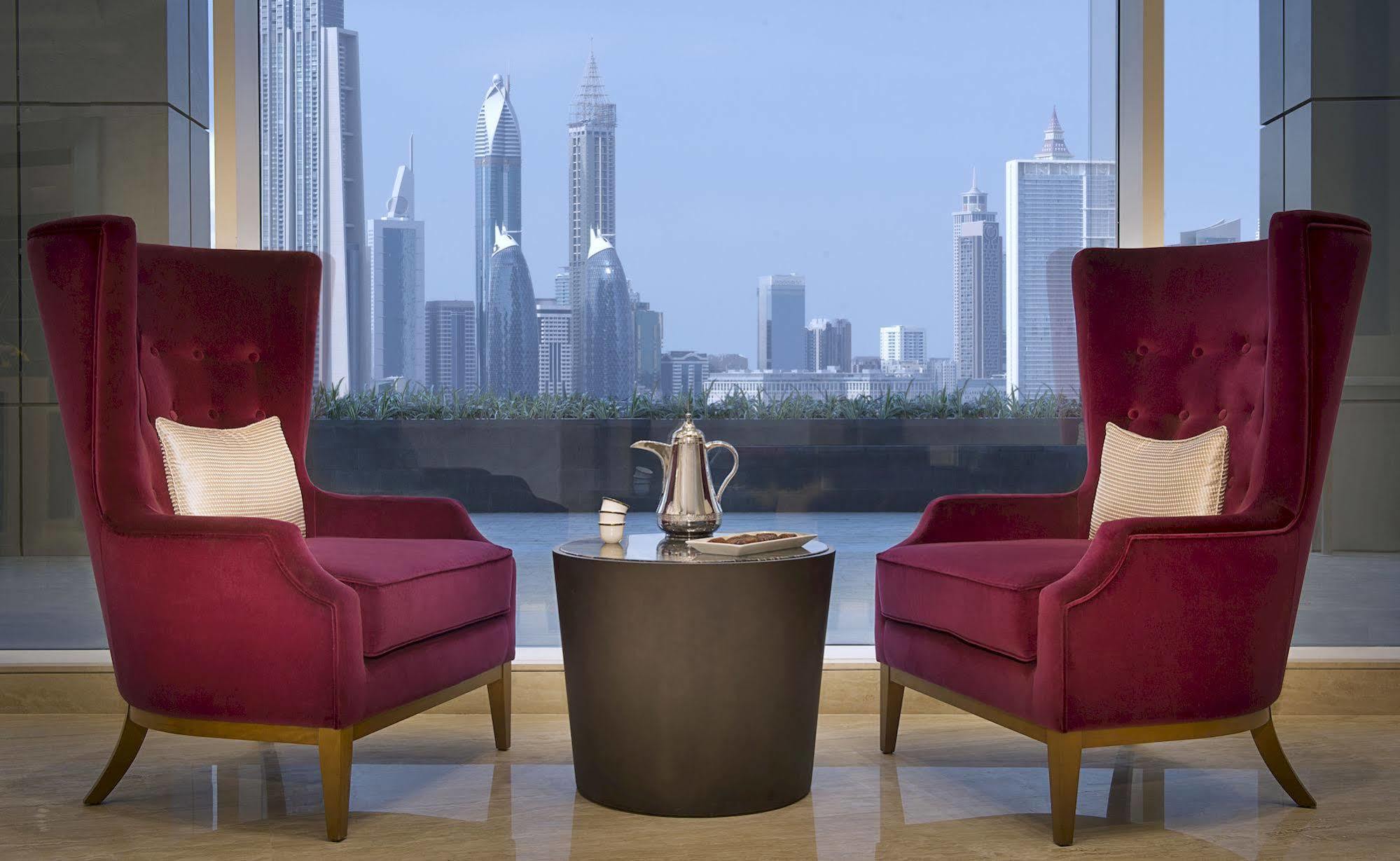 Damac Maison The Vogue Dubai Exterior photo The lounge at the airport