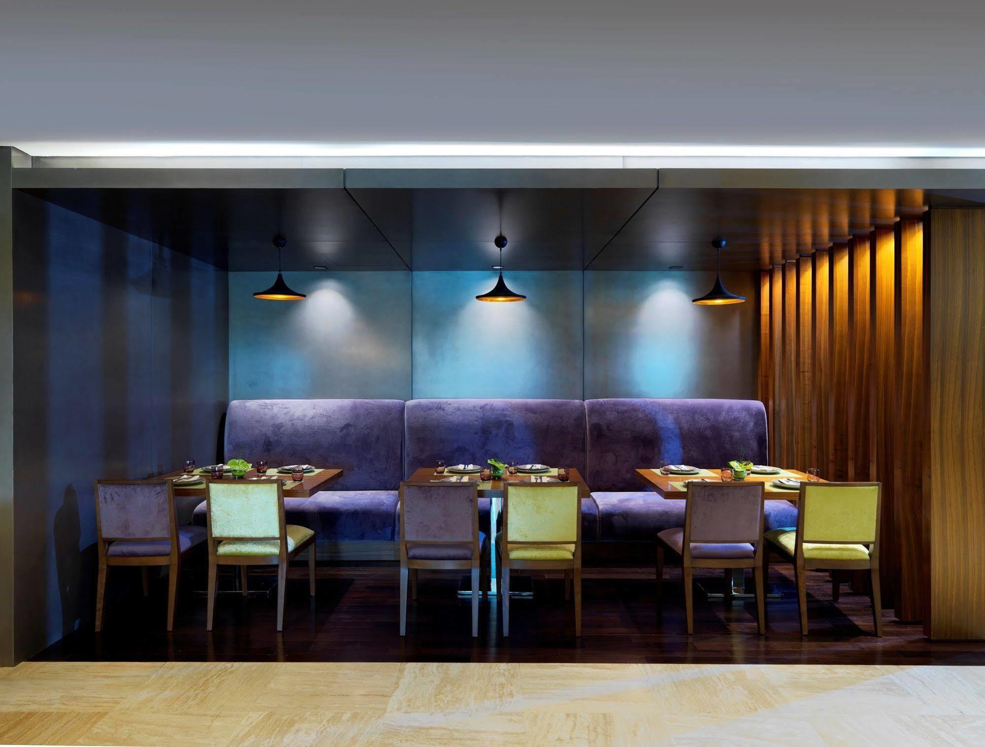 Damac Maison The Vogue Dubai Exterior photo Interior of a restaurant